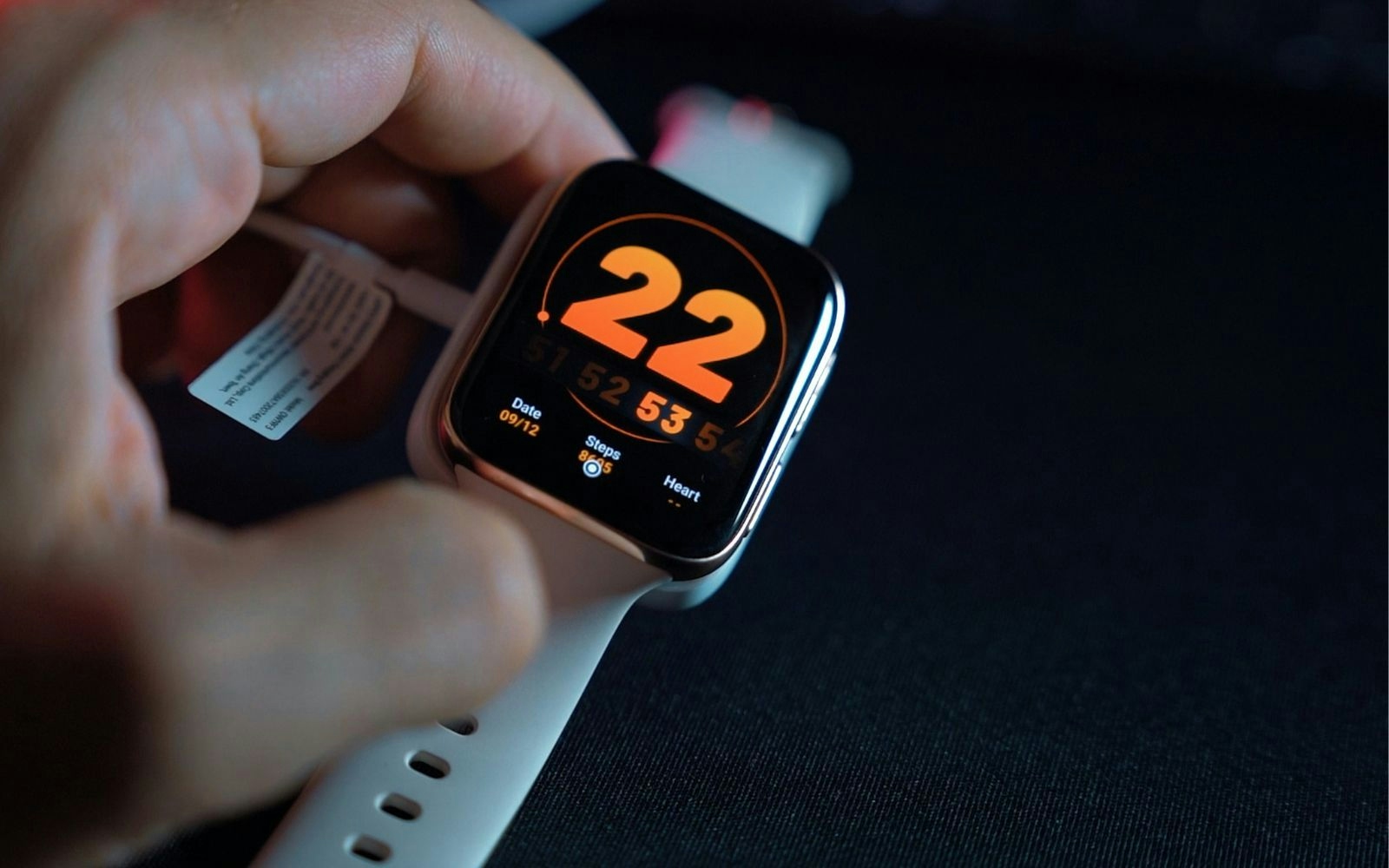 apple watch displaying fitness metrics